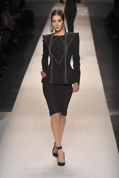 Look 6